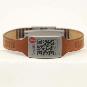 Pulsera identificacion diabetes Codylife Niza cuero natural con estampado DIABETES y codigo QR